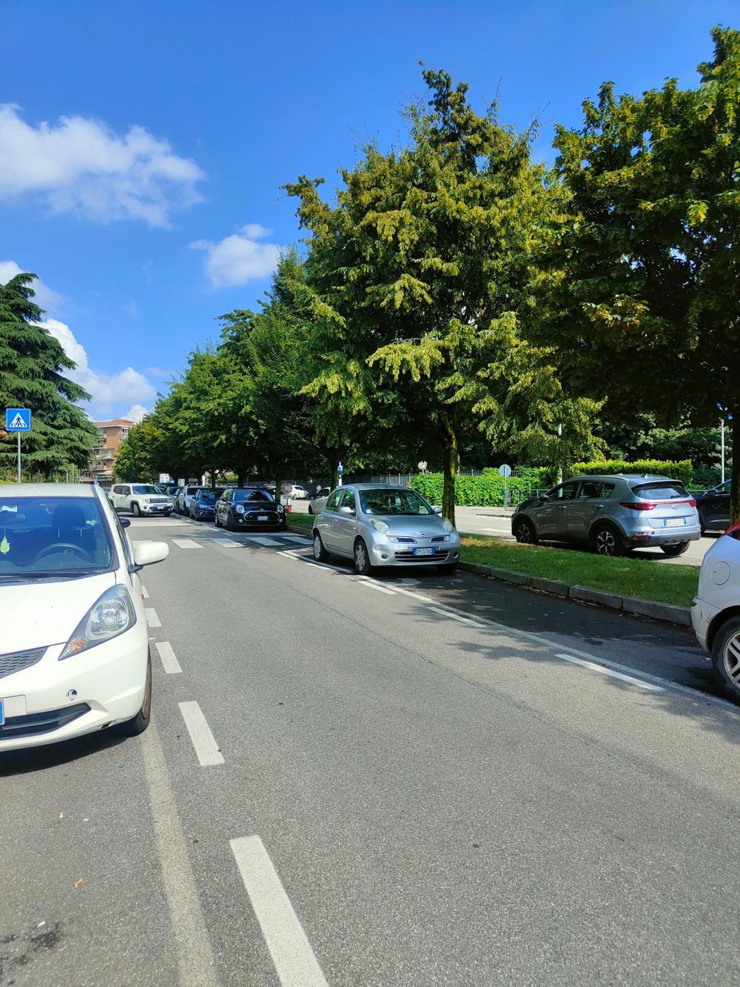 Maryhouse Bergamo Apartment Luaran gambar